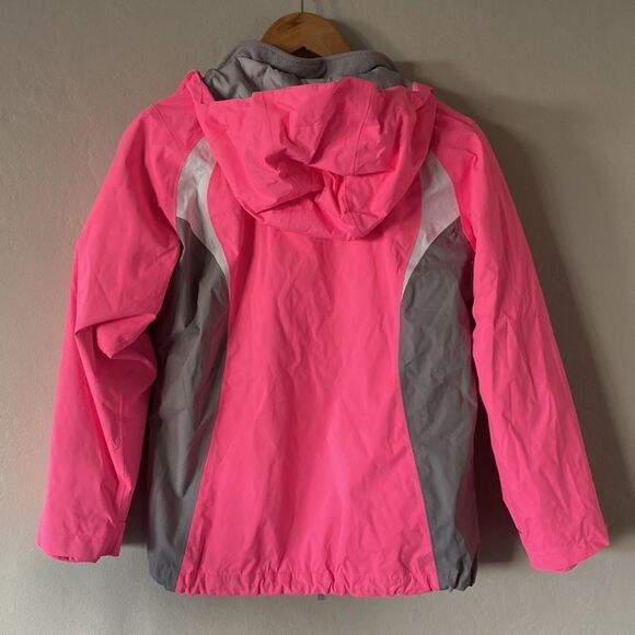 The North Face Girls Jacket - Picture 7 of 8